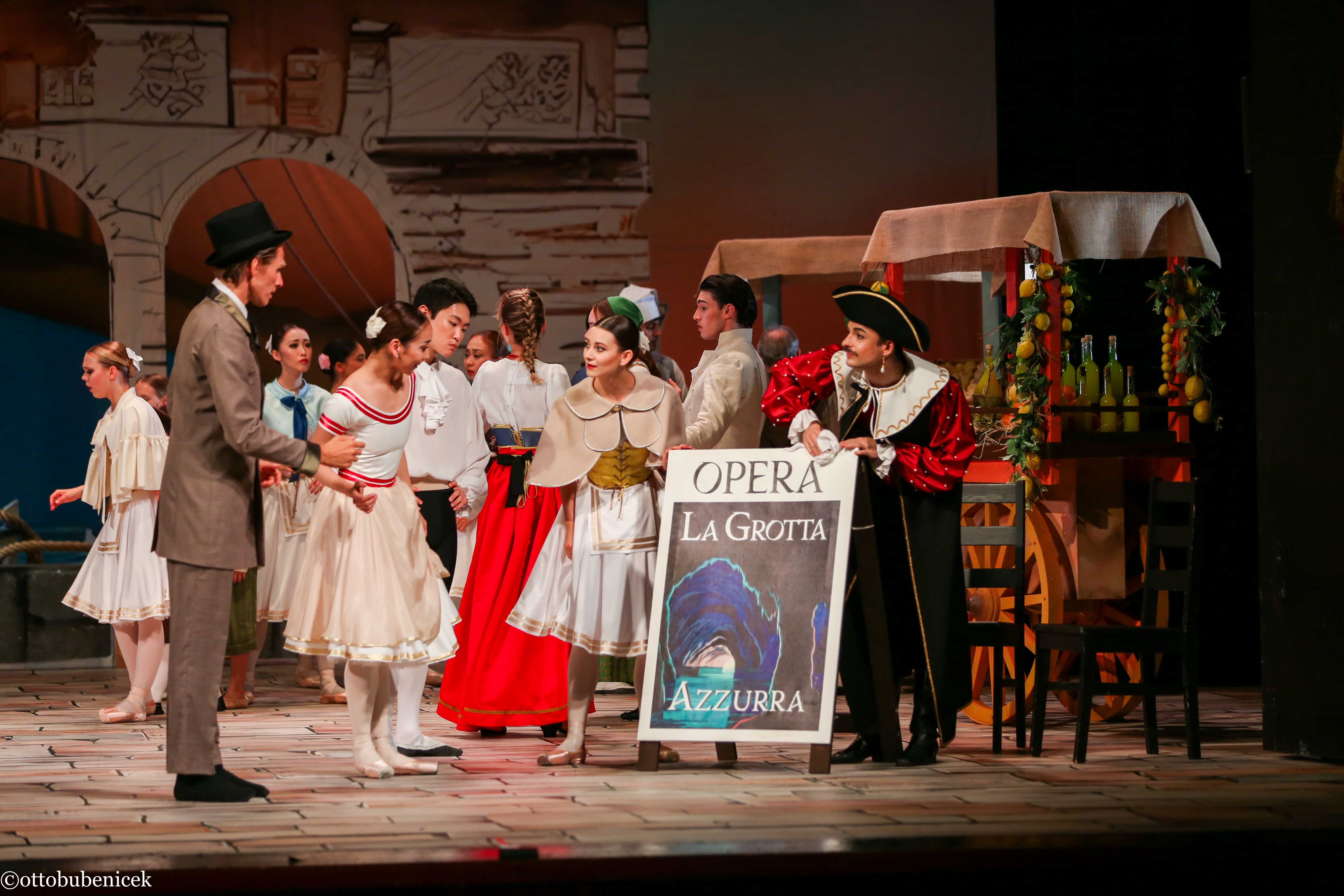 Napoli production photos 12
